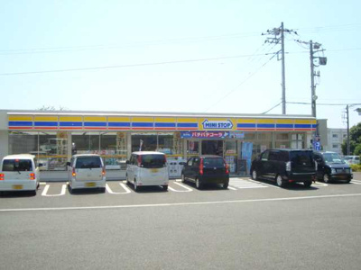 【周辺】 | ｍａｃａｒｏｎ（マカロン） | ミニストップ富士広見店まで654ｍ