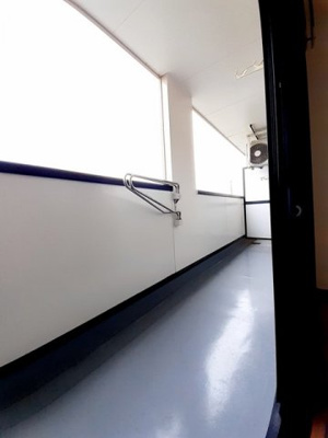 【バルコニー】 | ベルラン８８ | 開放的で明るい空間を演出してくれるバルコニーです