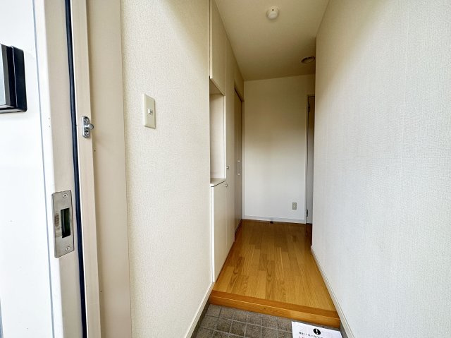 ラ・ティーダの玄関