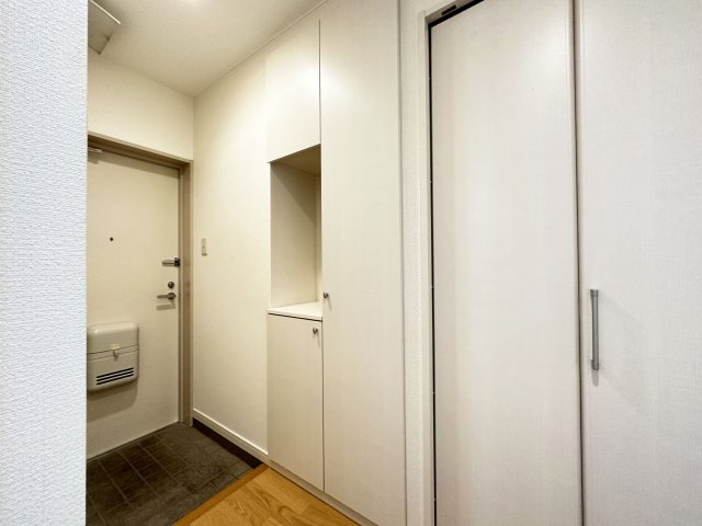 ラ・ティーダの玄関