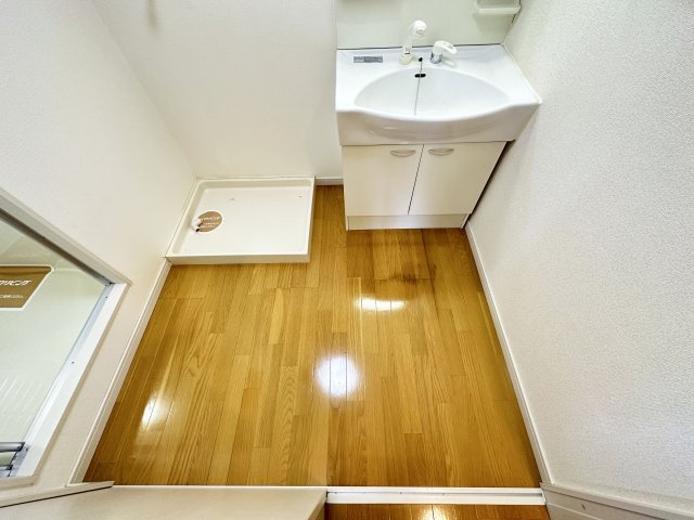 ラ・ティーダの洗面所