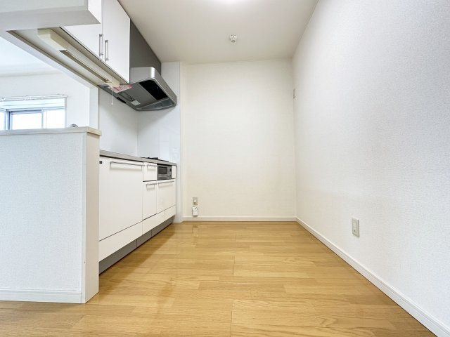 ラ・ティーダの内装