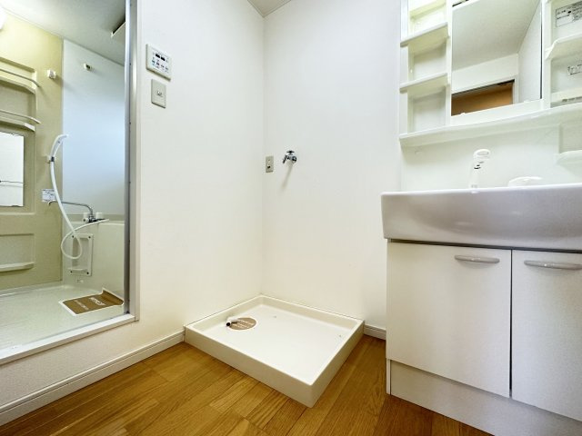 ラ・ティーダの洗面所