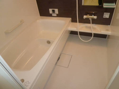  | イエロー アイリス Ｂ | ゆったり余裕の一坪タイプ浴室です。