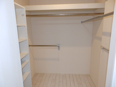 【収納】 | グリッター・プルース | ウォークインクローゼット