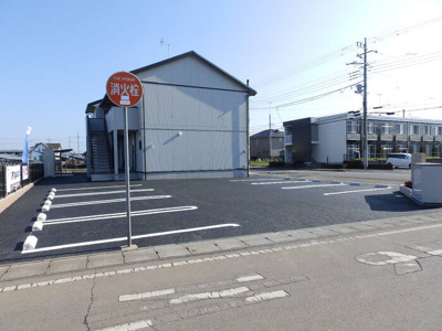 【駐車場】 | グリッター・プルース | 駐車場