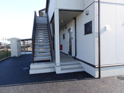 【エントランス】 | グリッター・プルース | エントランス