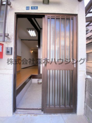 【内装】 | 　大東市西楠の里町5テラス | 過ごしやすい室内です