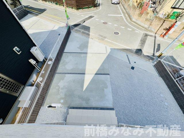 前橋市緑が丘町　２号棟(全２棟)　リーブルガーデン　新築建売分譲の駐車場