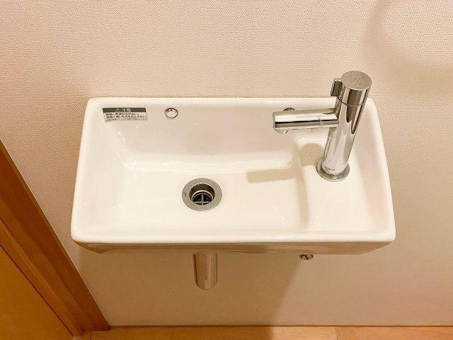 北野町戸建の洗面所