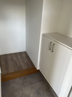 【玄関】 | 第16上野ビル