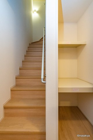 メゾン・ド・クーネルの玄関