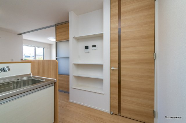 メゾン・ド・クーネルの居間・リビング