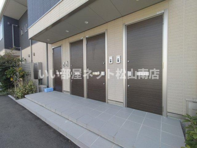 【エントランス】 | アトリエール北井門