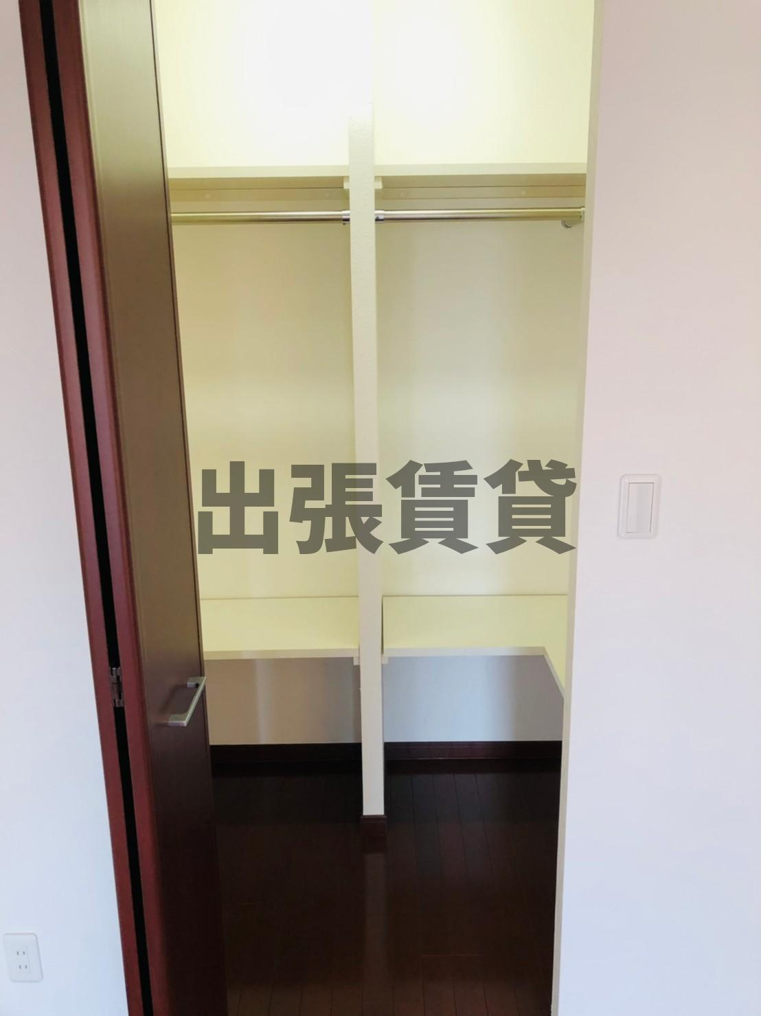 仲介手数料0！！ラドーニ清水の収納