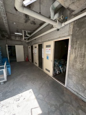 グランドハイツ甲陽園のその他共用部分|ゴミ置き場