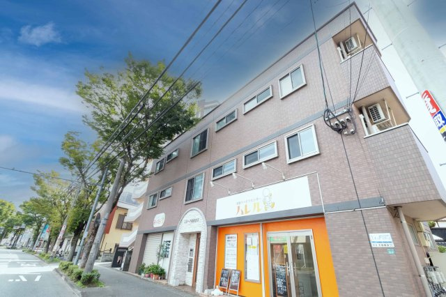 エリーナ野芥駅前の外観