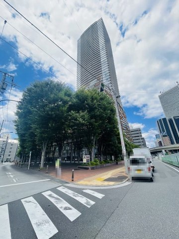 Brillia Tower池袋の外観