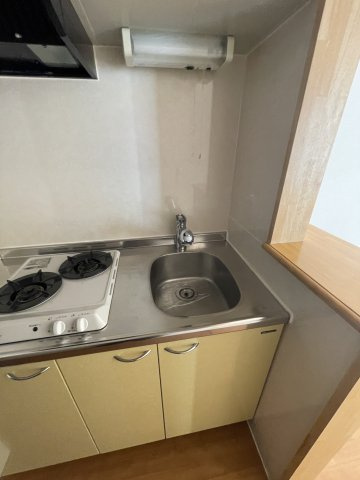 サンアビテのキッチン|イメージとして同建物他部屋を表示しています