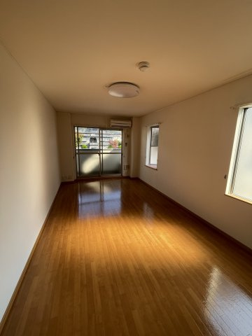 サンアビテの居間・リビング|イメージとして同建物他部屋を表示しています