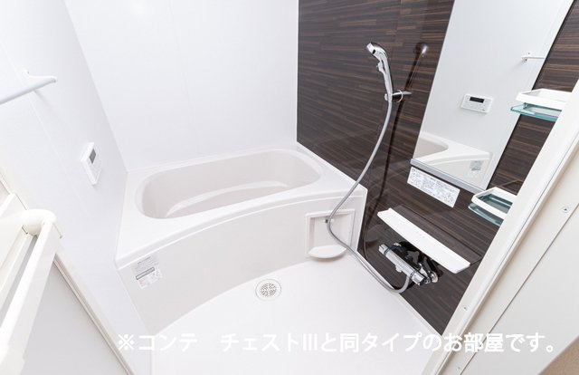 Ｂｏｓｃａｔｏ　Ｐ．の浴室