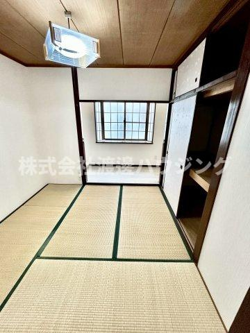 大阪市福島区大開３丁目のテラスの和室