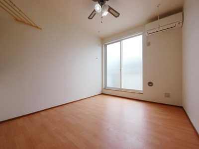 ★きれいな洋室★