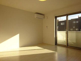 【内装】 | グランドソレーユ壱番館 | 洋室