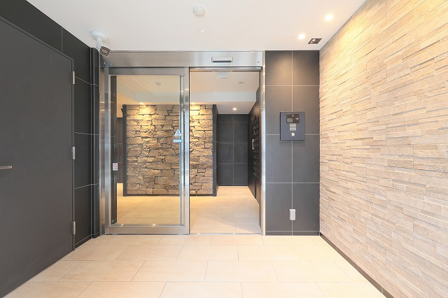 ラフィスタ鷺沼（南棟）の外観