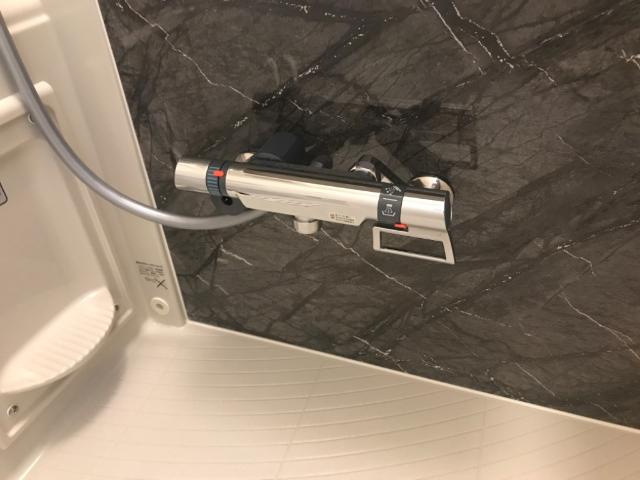 ＣｏｎｆｏｒｔｉｎｏⅢ（コンフォルティーノスリー）の浴室|サーモ水栓