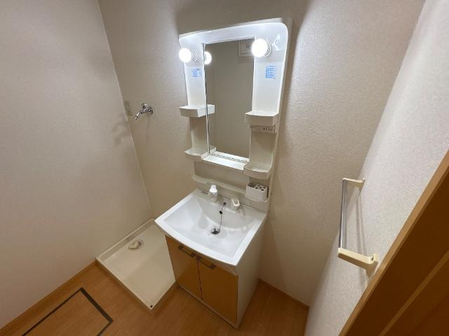 ＣａｓａＢｏｎｎｅｕｒの洗面所|シャンプードレッサー