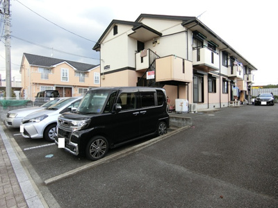 空き要確認。駐車場