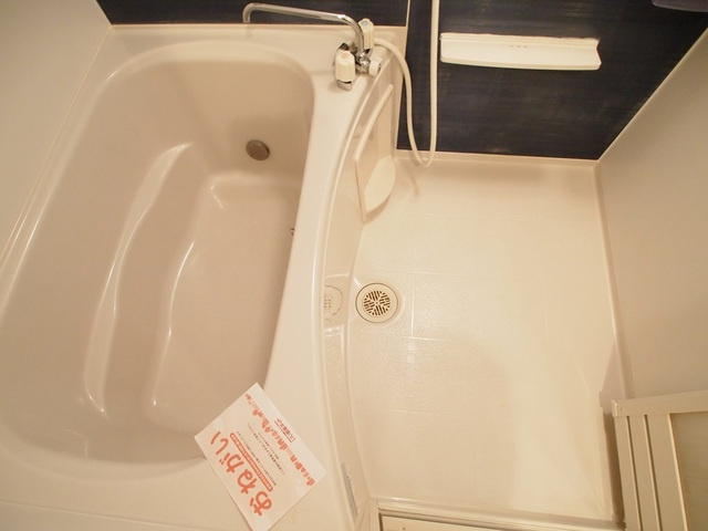 カルムメゾンの浴室