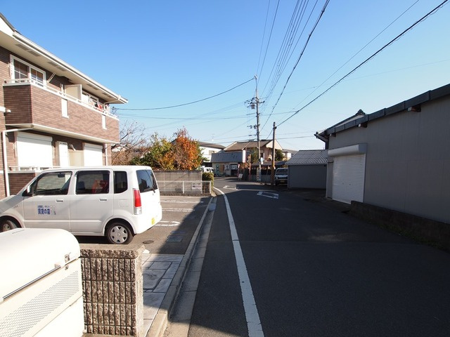 カルムメゾンの駐車場