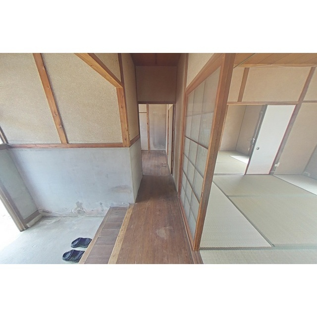 茜部菱野３丁目貸家のその他