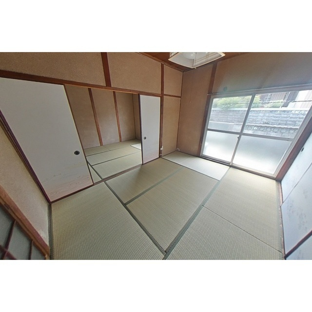 茜部菱野３丁目貸家の内装