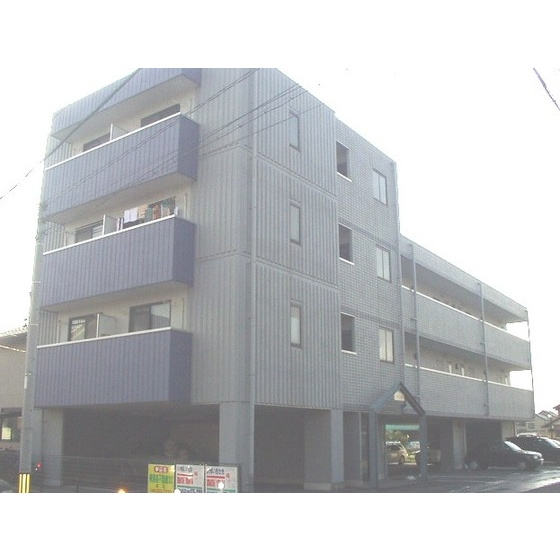 岐阜市今嶺３丁目のアパート