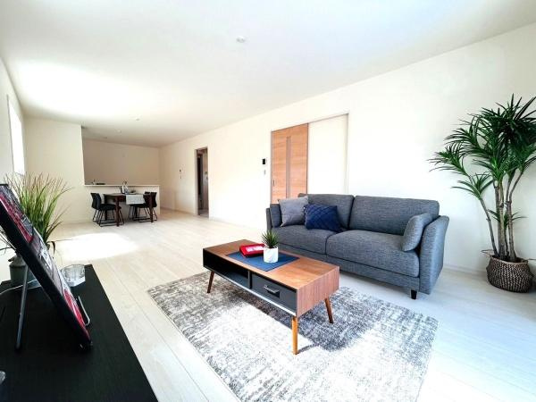 【居間・リビング】 | 写真は同社施工例です。