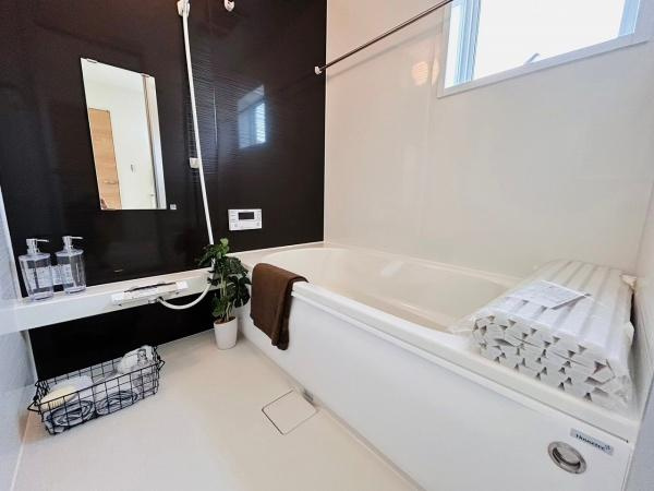 【浴室】 | 写真は同社施工例です。