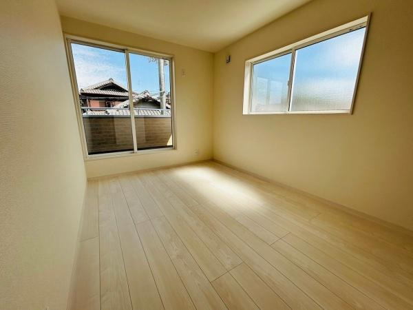 【洋室】 | 写真は同社施工例です。