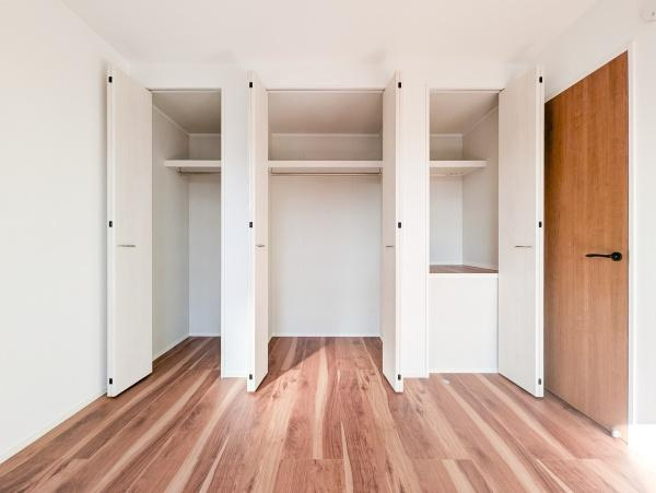 横浜市青葉区桂台２丁目の新築一戸建の収納|豊富な収納スペース。
収納が多いと、お部屋が広く使えます！