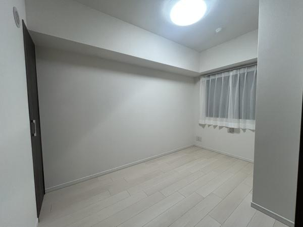 ラ・アトレレジデンス新百合ヶ丘の洋室