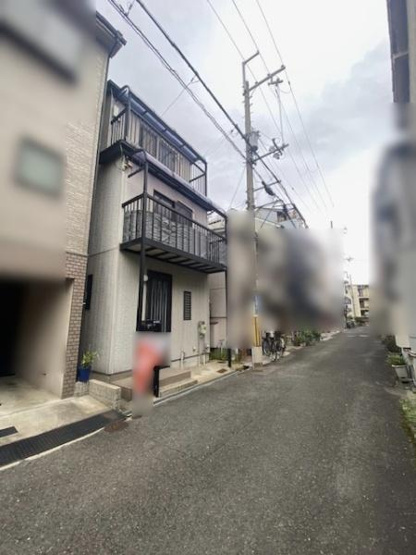 【前面道路含む現地写真】