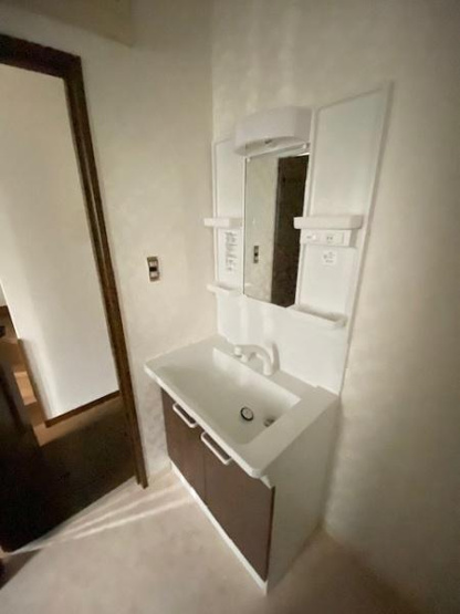 【独立洗面台】