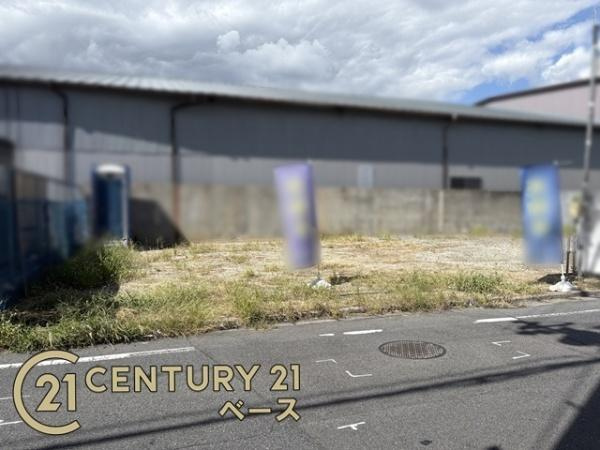 大和高田市東三倉堂町 １号地 ／新築一戸建の駐車場|■現地撮影写真■駐車スペース３台分完備！