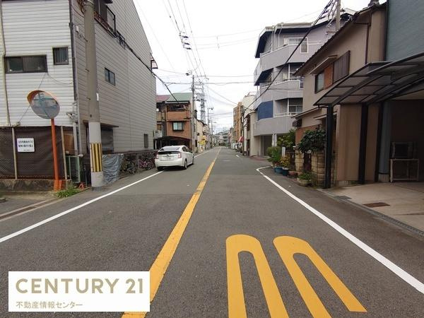 【前面道路含む現地写真】 | 姫島６丁目　建築条件付宅地 | ※モデルハウスのお写真です。建築プラン例１１１.７８平米２１８０万円