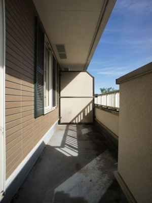 【バルコニー】 | アスカＤ | 日当たり良好！お洗濯物がたくさん干せます♪