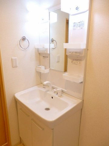 サニーブリーズ物見東　Ａの洗面所|使いやすい洗面所です