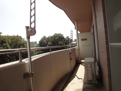 【エントランス】 | アモ末広