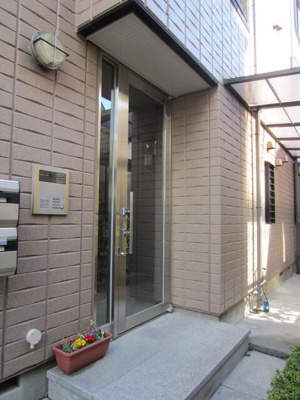 【エントランス】 | ウィスタリア沼袋